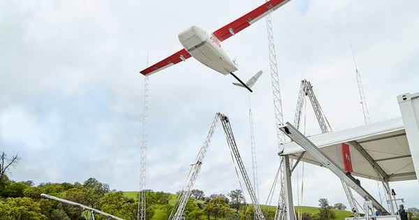 Decolagem de drone de entrega da Zipline (foto ilustrativa)